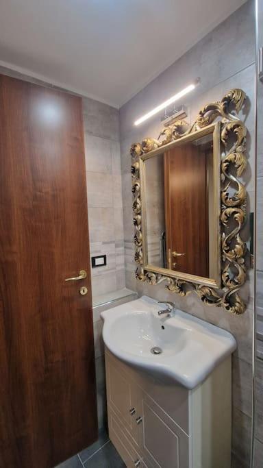 La Casa Tra I Caruggi Apartamento Génova Exterior foto